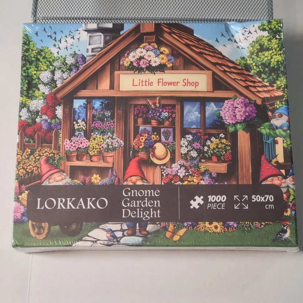 Lorkako Gnome Garden Delight Puzzle 1000 Piece Puzzle NIB Sealed - Picture 1 of 6